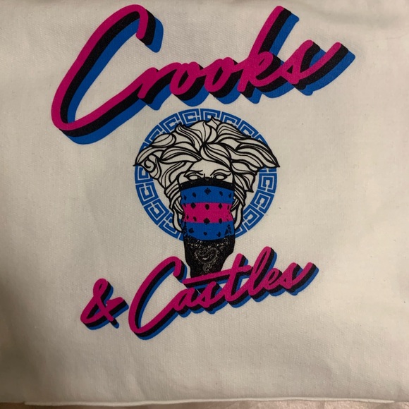 ⛓️NEW Crooks & Castles White Hoodie with Vibrant Accents - Picture 3 of 3